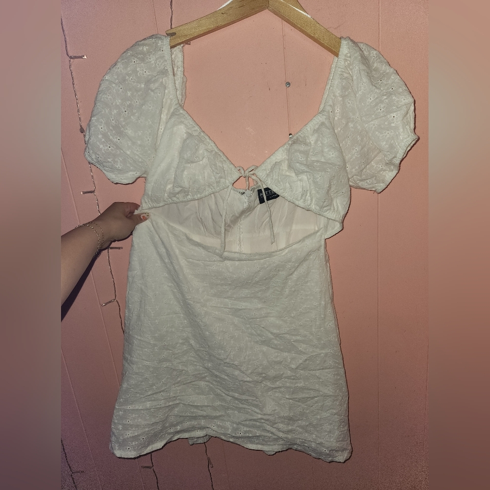 Kittenish dress